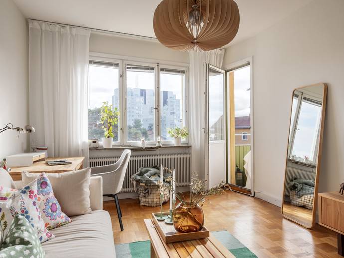 2 rok · 51 m² · Bildhuggarvägen 8