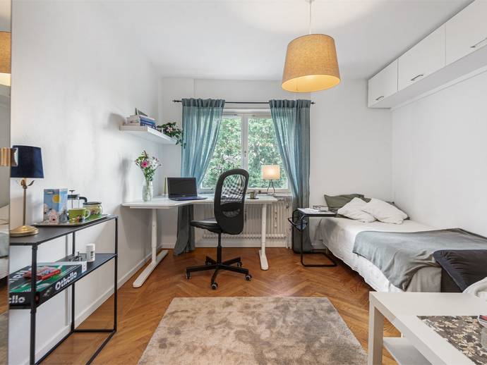 1 rok · 18 m² · Årstagatan 18B