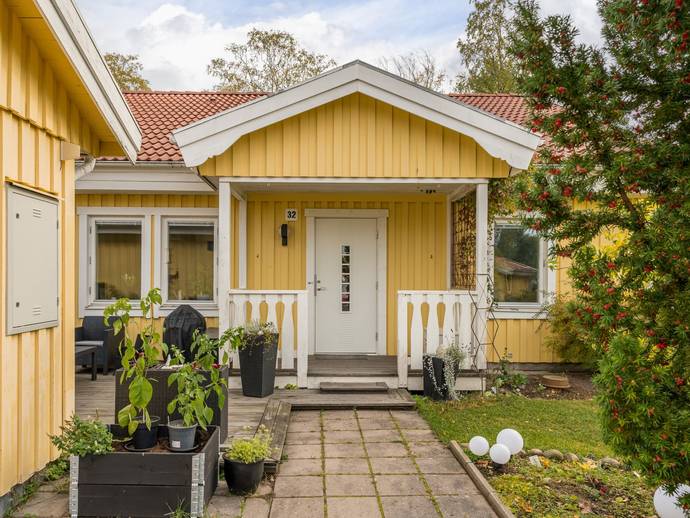 4 rok · 92 m² · Sippolastigen 32