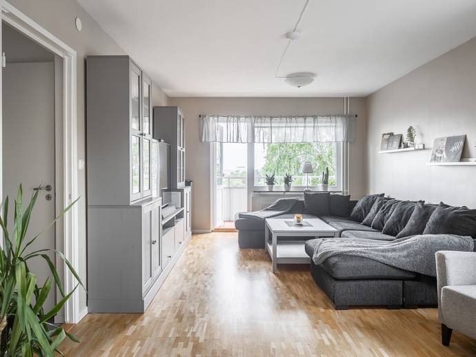4 rok · 98 m² · Rosenhagavägen 14A