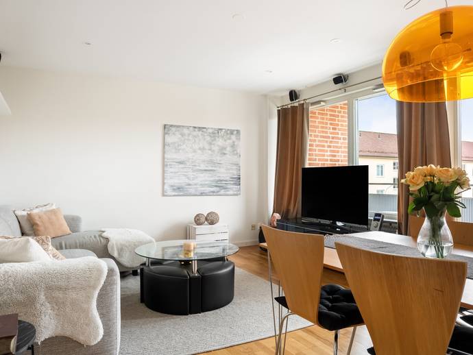 2 rok · 49 m² · Kristian II:s väg 16A