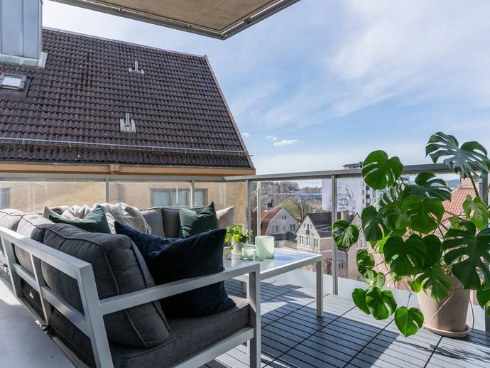2 rok · 77 m² · Sturegatan 54