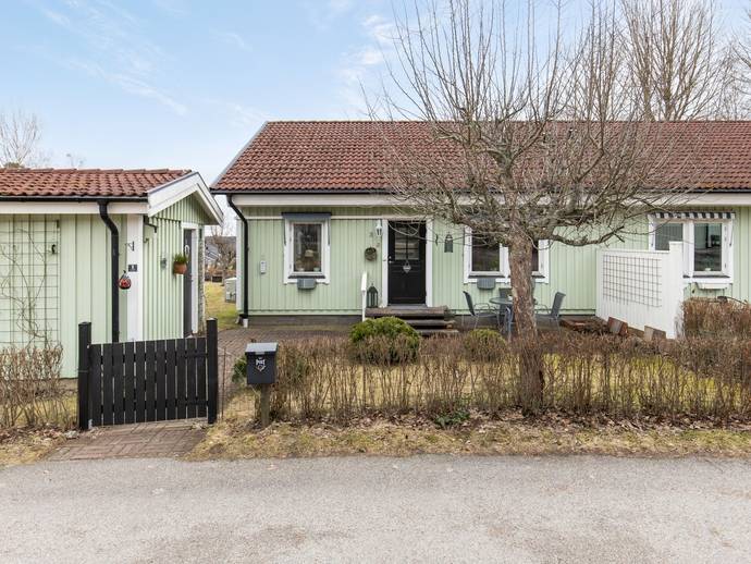 2,5 rok · 81 m² · Falkstigen 3