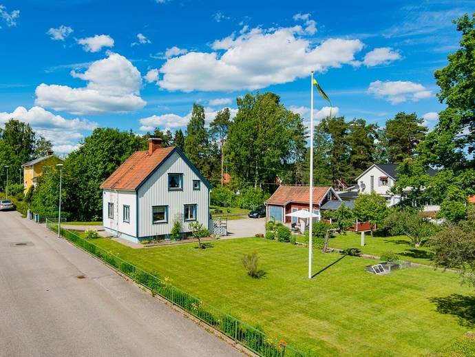 4 rok · 102 m² · Allévägen 42