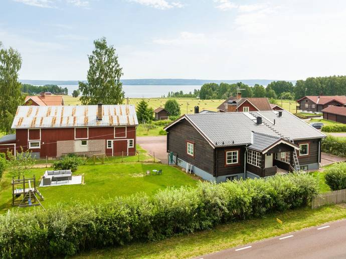 4 rok · 113 m² · Våmhusvägen 81