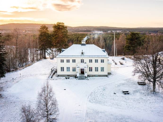 10 rok · 366 m² · Lillegård 126