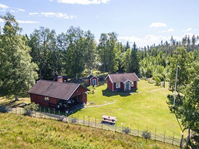 3 rok · 48 m² · Lindesnäs 137