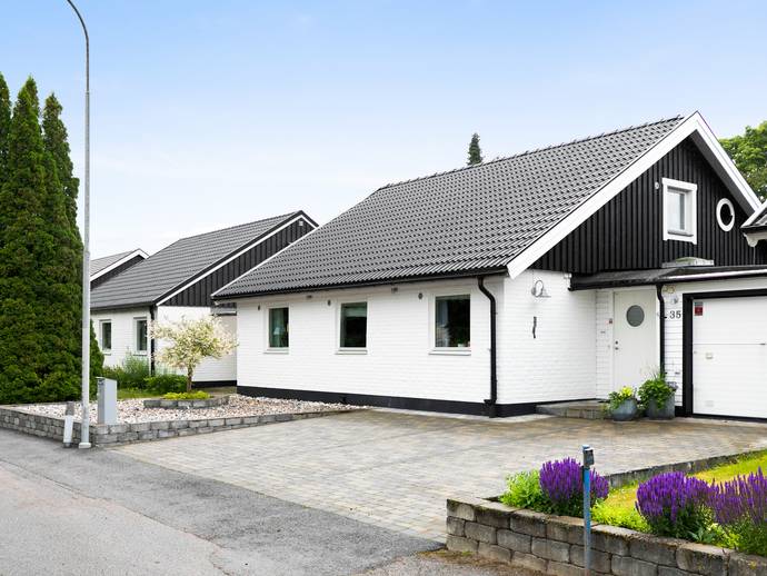 133 m² · Rökingestigen 35