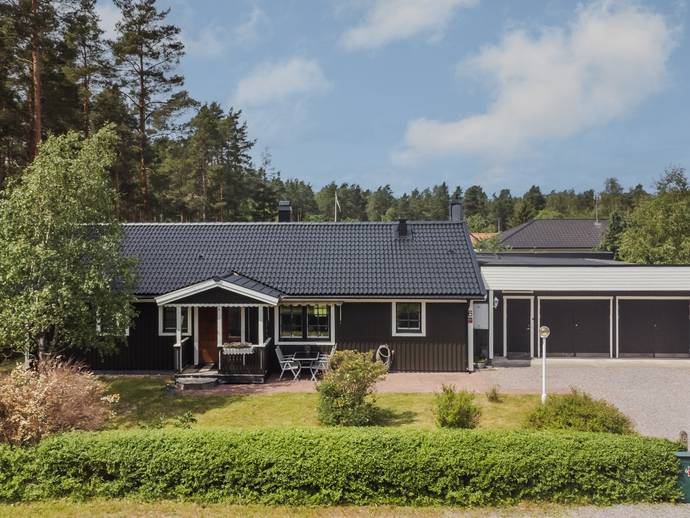 5 rok · 144 m² · Vallavägen 6