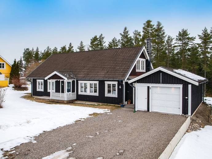 4,5 rok · 118 m² · Kolmovägen 6