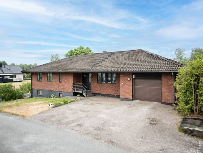 7 rok · 138 m² · Renvägen 6