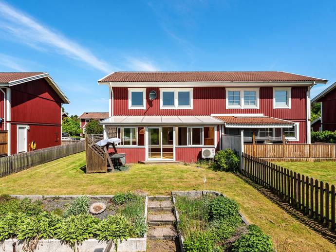 4 rok · 112 m² · Söderby Gårdsväg 6A
