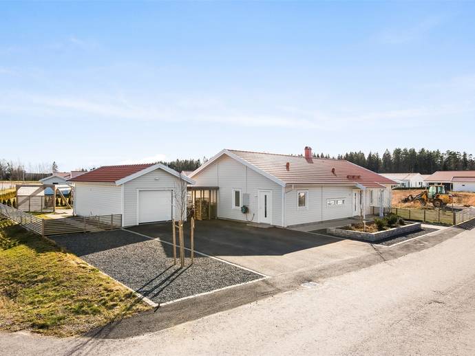 6 rok · 138 m² · Solskiftesgatan 2