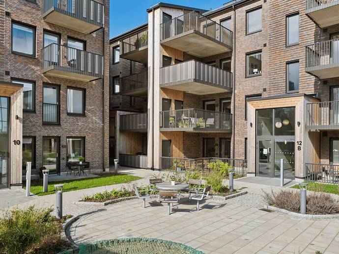 2 rok · 54,7 m² · Åsenvägen 12A