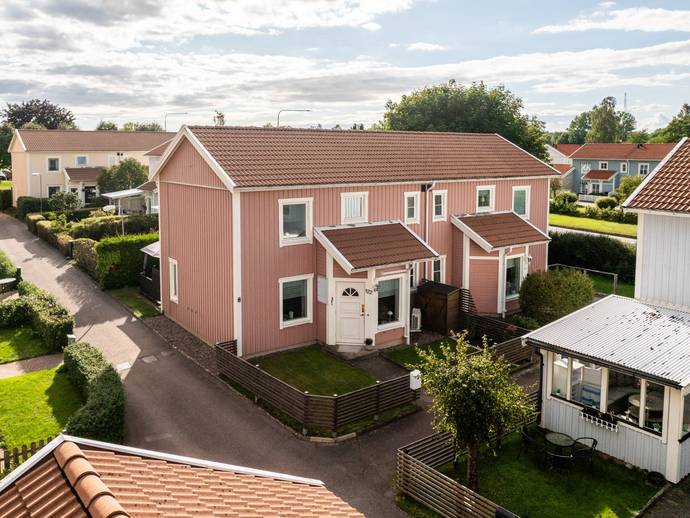5 rok · 104 m² · Strandvägen 122