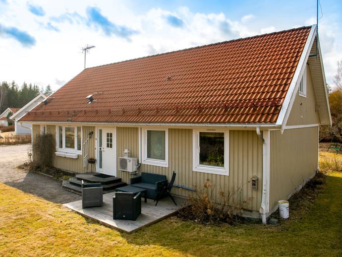 7 rok · 160 m² · Tvärsjövägen 2