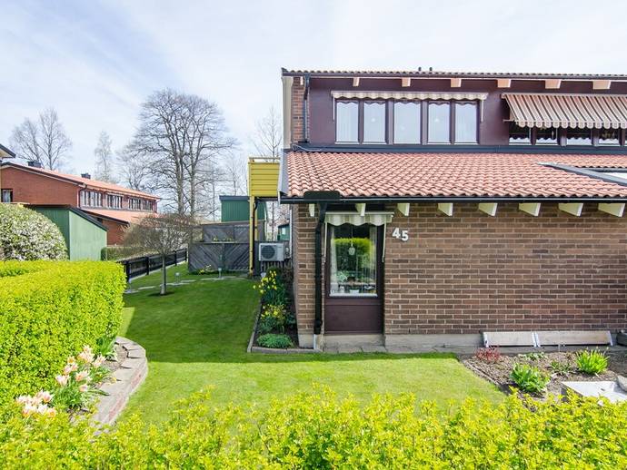 4 rok · 95 m² · Ängstigen 45