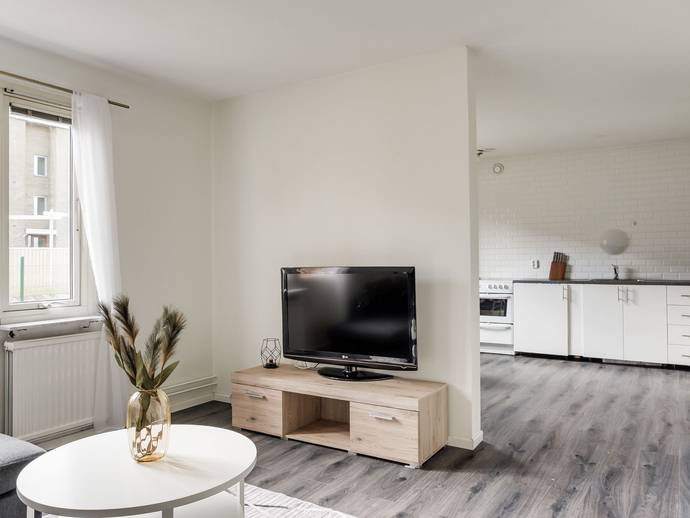 2 rok · 42,5 m² · Västra Skrävlingevägen 100