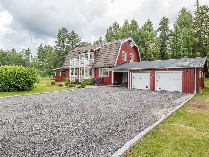 6 rok · 168 m² · Vimovägen 10
