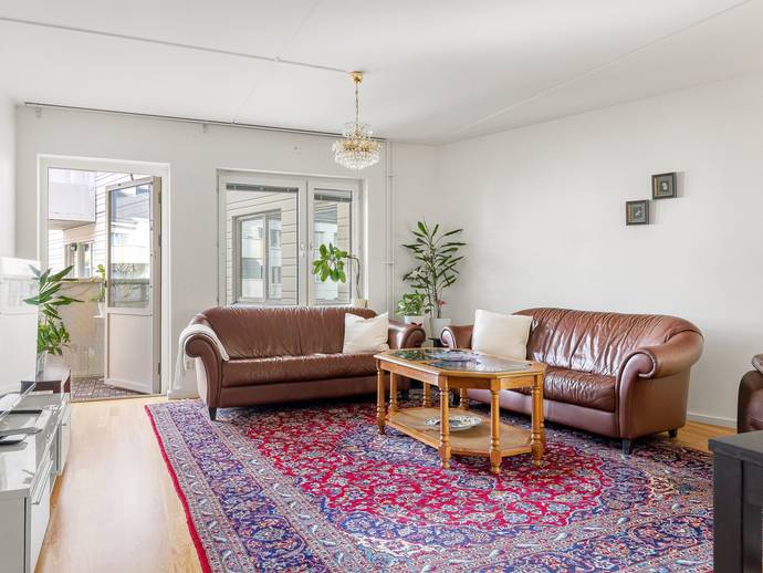 3 rok · 78 m² · Brotorpsvägen 2